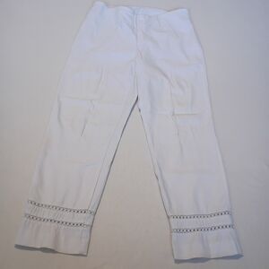 Soft Surroundings Sz MP White Capri Pants With Design